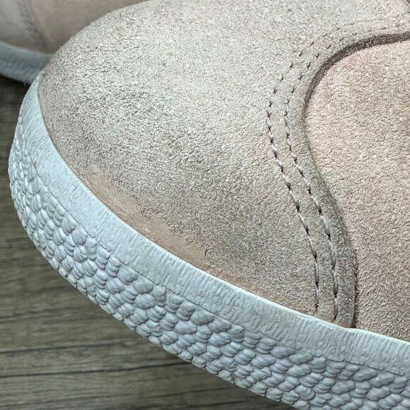 Adidas~Men’s~Gazelle Vapor Pink/White Casual Shoes Sneakers~Size 8.5~BB5472 - Picture 2 of 9